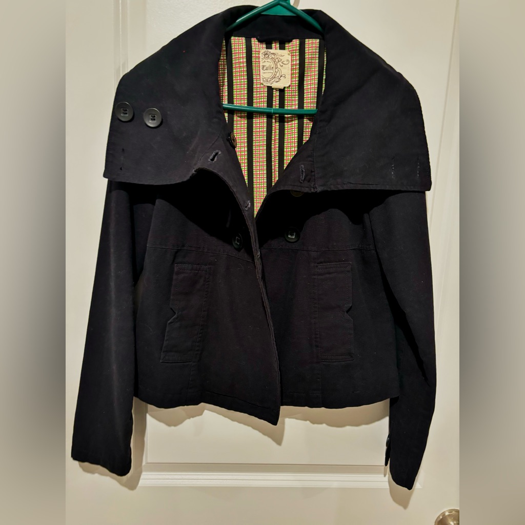 Versatile Black Jacket